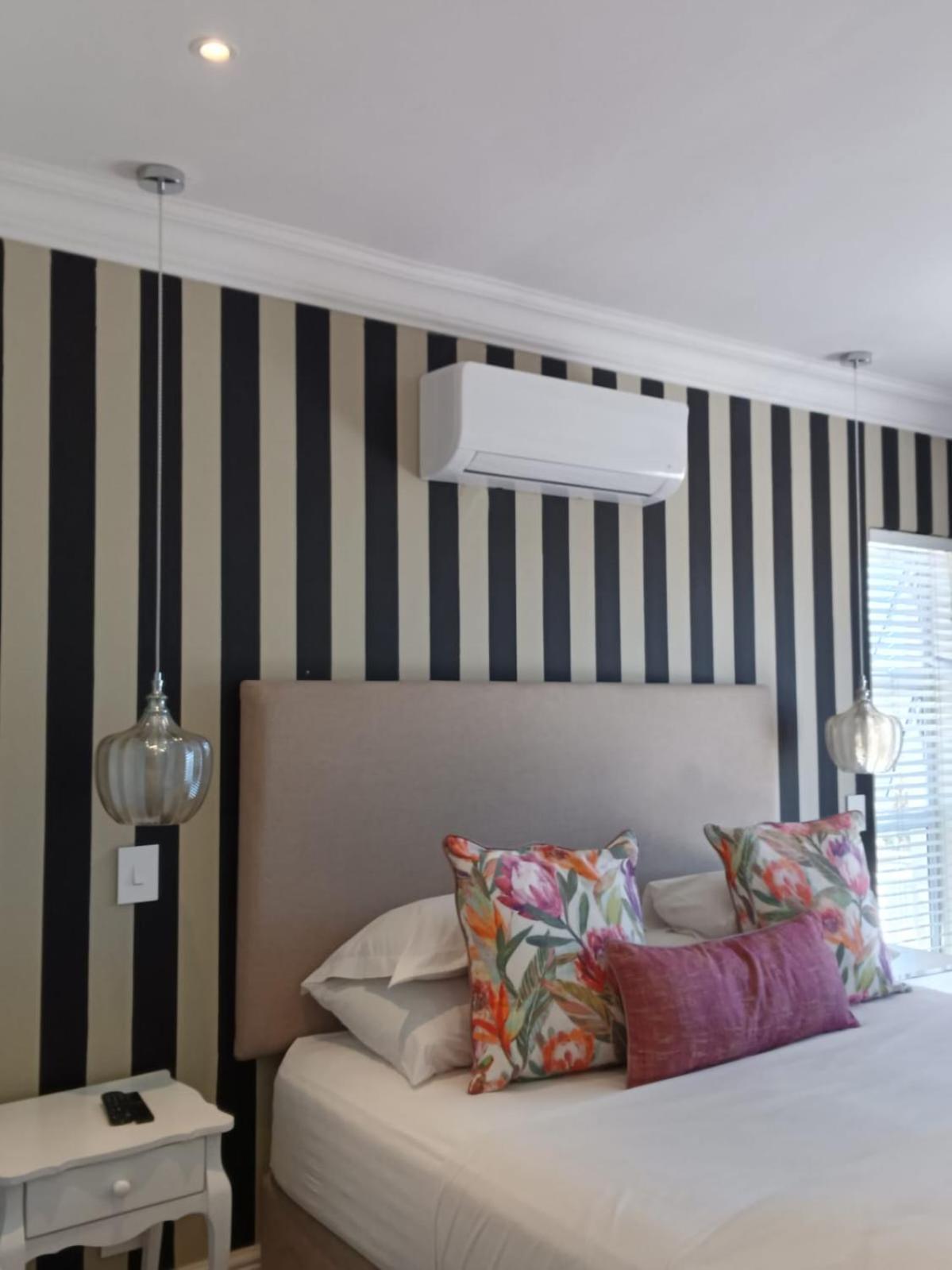 Thyme Wellness Spa And Guesthouse เคปทาวน์ ภายนอก รูปภาพ