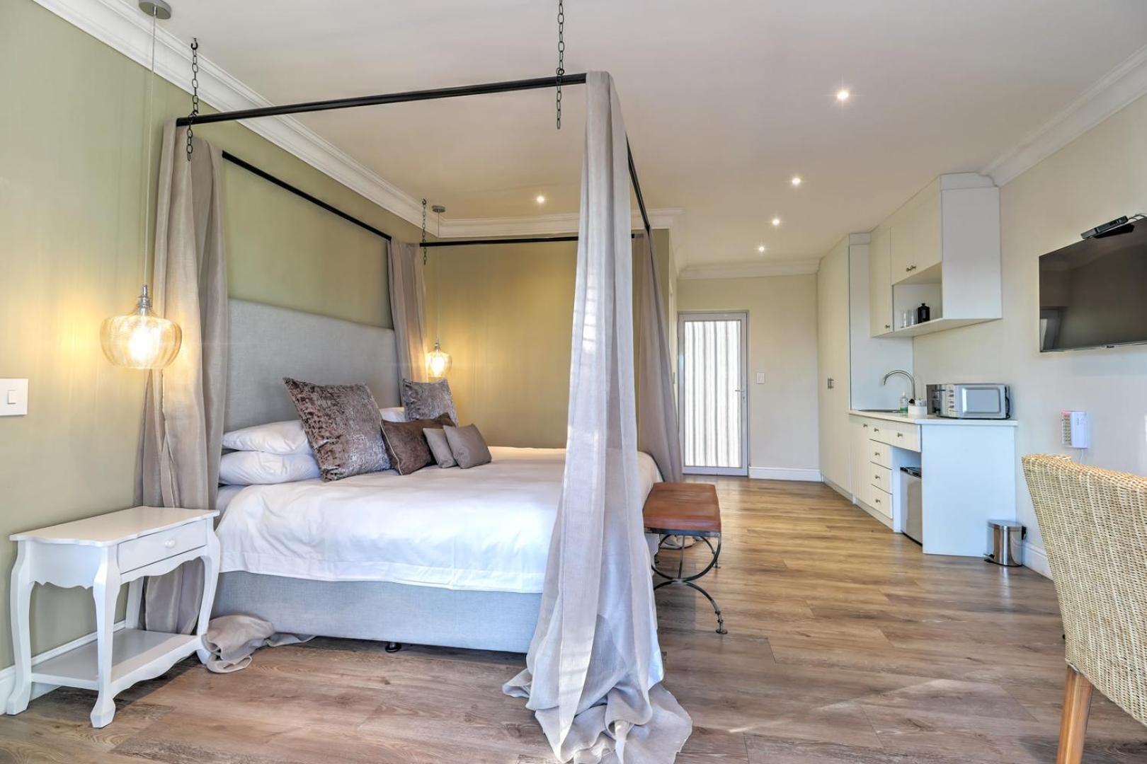 Thyme Wellness Spa And Guesthouse เคปทาวน์ ภายนอก รูปภาพ