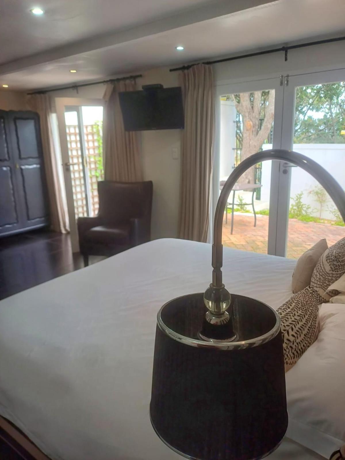 Thyme Wellness Spa And Guesthouse เคปทาวน์ ภายนอก รูปภาพ