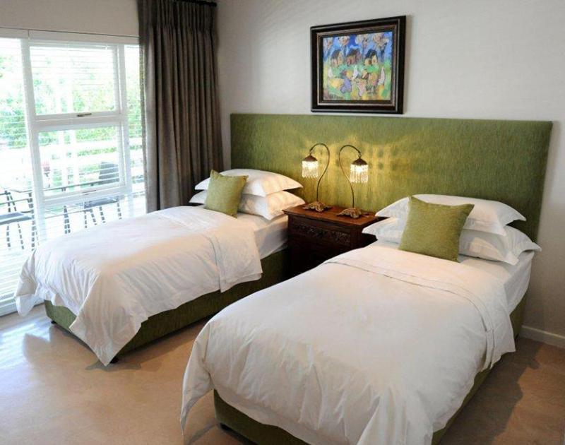 Thyme Wellness Spa And Guesthouse เคปทาวน์ ภายนอก รูปภาพ